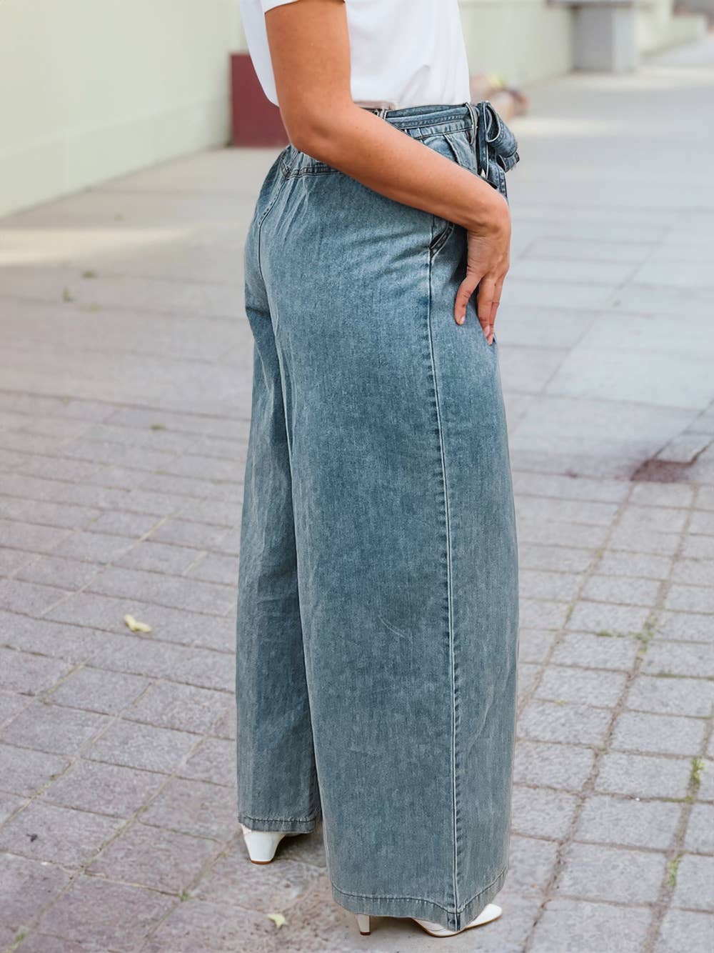Washed Bow Knot Sash Wide Leg Jeans