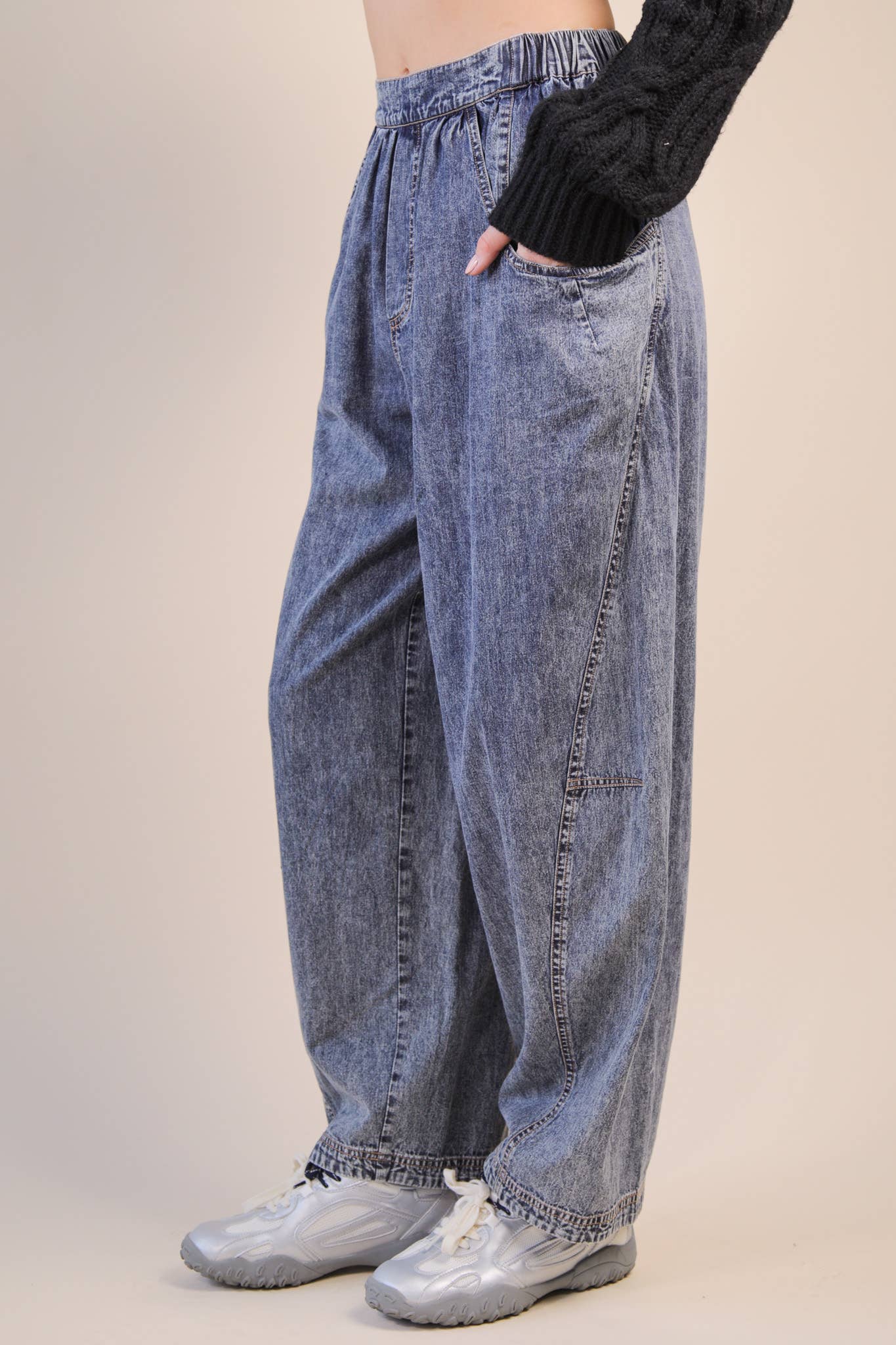 Washed Barrel Pants