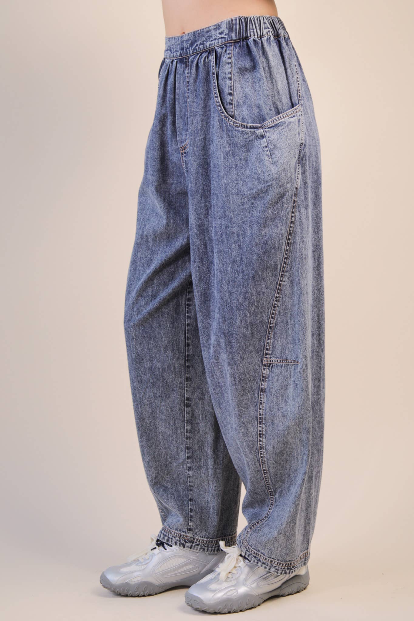 Washed Barrel Pants