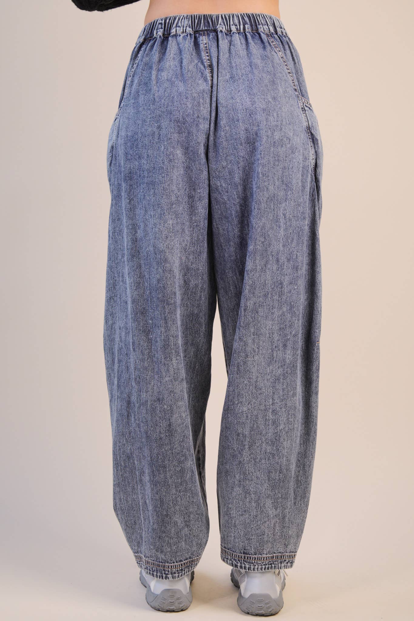 Washed Barrel Pants